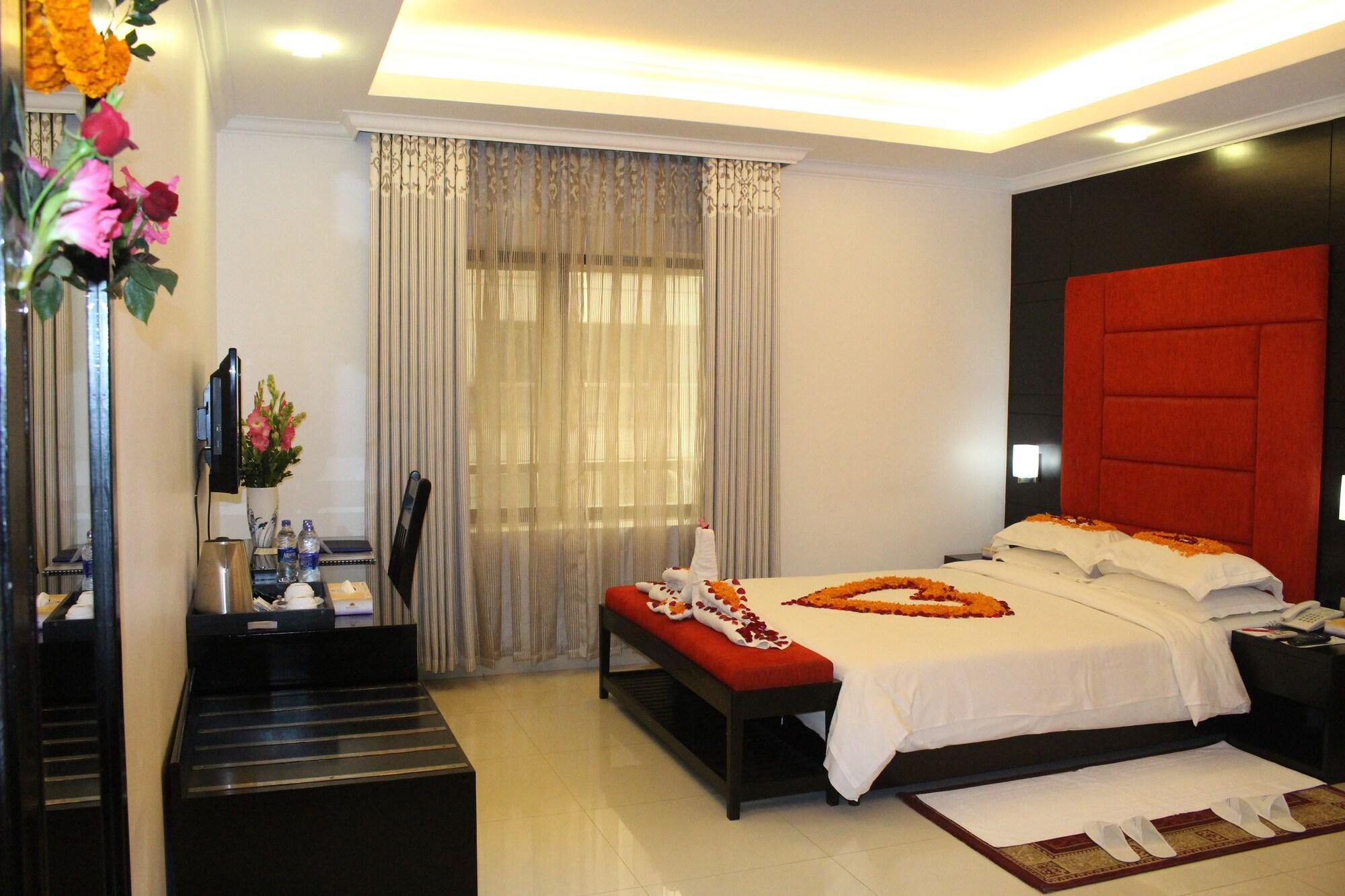 Nascent Gardenia Baridhara Hotel Dhaka Ngoại thất bức ảnh