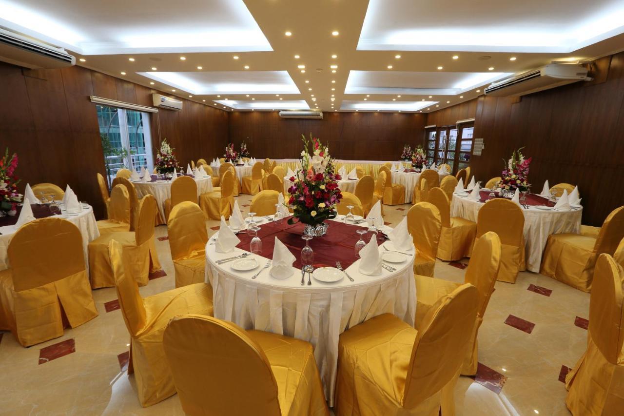 Nascent Gardenia Baridhara Hotel Dhaka Ngoại thất bức ảnh